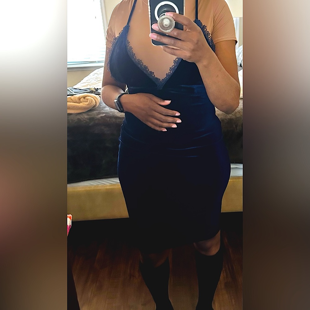 Blue velvet dress. Great condition size M.